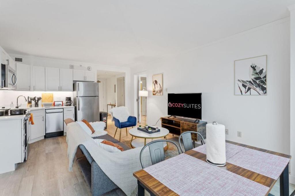 Beachfront 2Br 3Ba Condo By Cozysuites 애틀랜틱시티 외부 사진