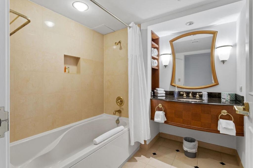 Beachfront 2Br 3Ba Condo By Cozysuites 애틀랜틱시티 외부 사진